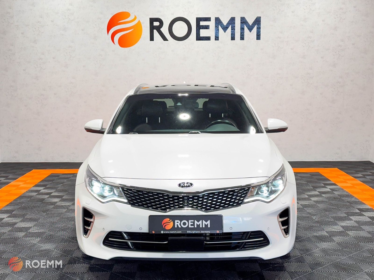 Kia Optima Sportswagon GT-Line*GARANTIE*360°*Shz v&h - Universaal: pilt 1 Kia Optima Sportswagon GT-Line*GARANTIE*360°*Shz v&h - Universaal: pilt 1