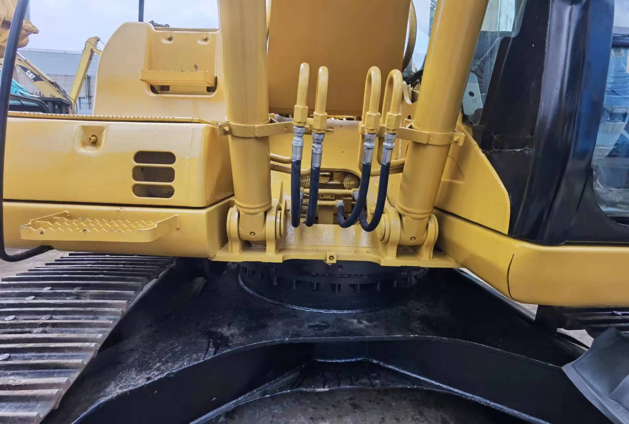 Caterpillar 320Cl 320C Used Excavator CAT 320 320D 320D2 320GC Crawler Hydraulic Excavator in Excellent Condition - Lintekskavaator: pilt 5 Caterpillar 320Cl 320C Used Excavator CAT 320 320D 320D2 320GC Crawler Hydraulic Excavator in Excellent Condition - Lintekskavaator: pilt 5