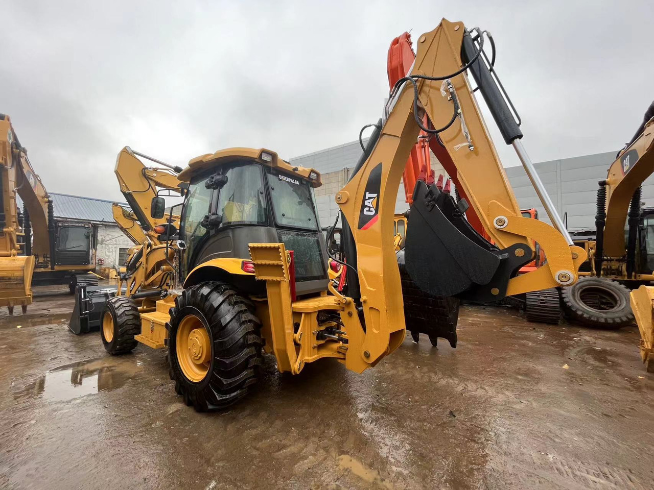 Caterpillar New Backhoe Loader 420F CAT Backhoe JCB 3CX 4CX on Sale - Ekskavaator-laadur: pilt 3 Caterpillar New Backhoe Loader 420F CAT Backhoe JCB 3CX 4CX on Sale - Ekskavaator-laadur: pilt 3