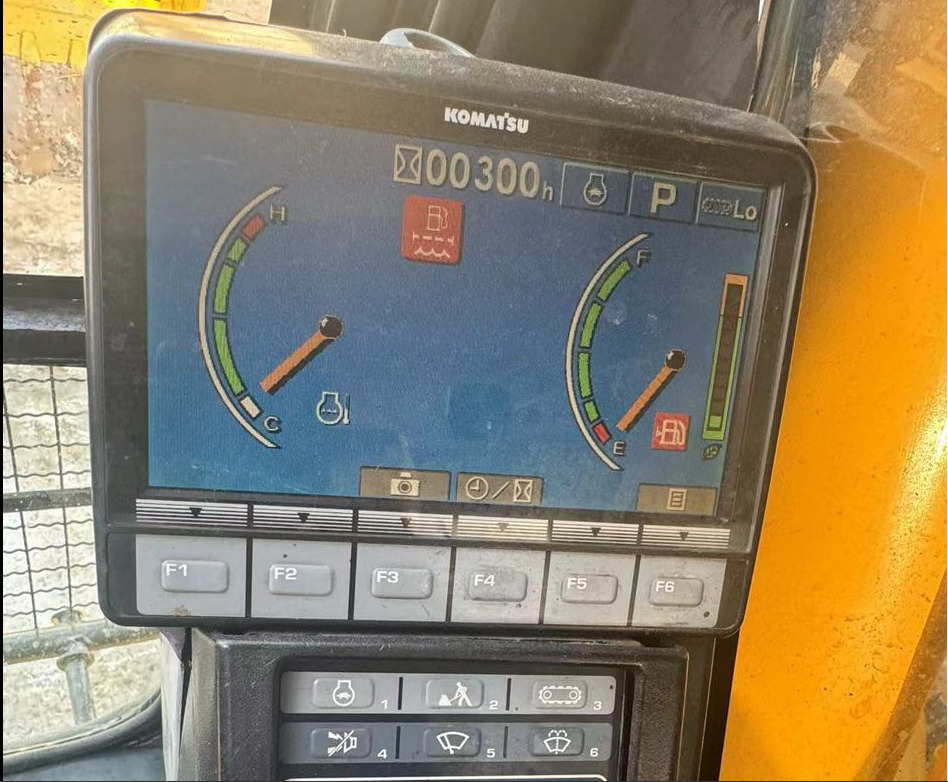 Lintekskavaator Komatsu PC220 PC210 PC200 Komatsu Crawler Hight Quality Used Excavator: pilt 6
