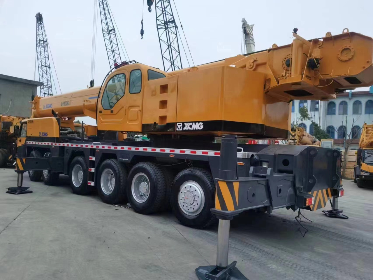 XCMG 100 Ton QY100K-II Used Truck Crane with Telescopic Boom 68M for Sale - Autokraana: pilt 1 XCMG 100 Ton QY100K-II Used Truck Crane with Telescopic Boom 68M for Sale - Autokraana: pilt 1
