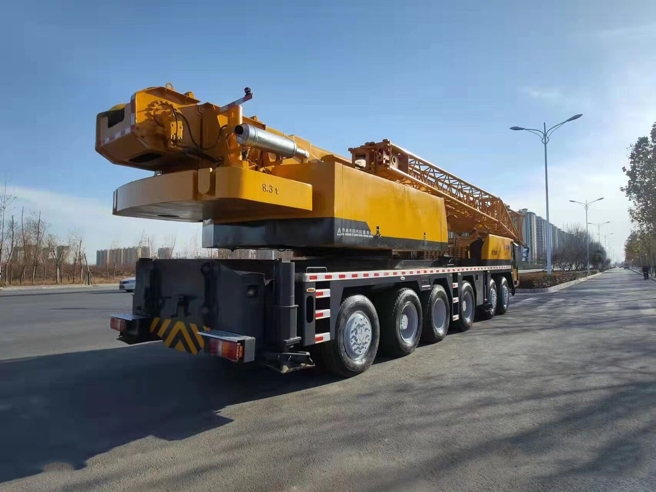 XCMG 100 Ton used truck crane QY100 with 68 meter telescopic boom on sale - Autokraana: pilt 5 XCMG 100 Ton used truck crane QY100 with 68 meter telescopic boom on sale - Autokraana: pilt 5