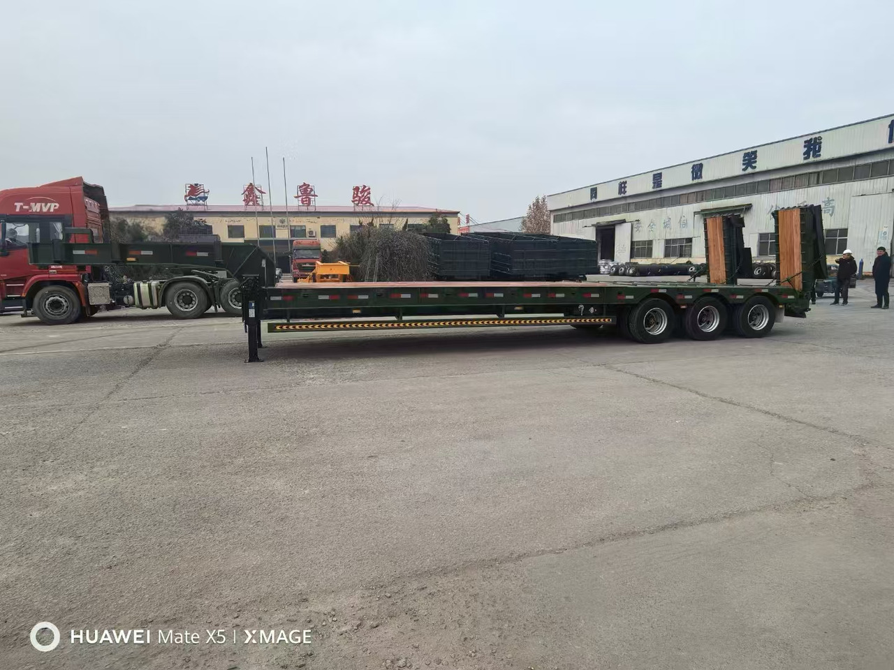 Uus Madal platvormpoolhaagis ZHICHENG Semi Flat Bed Low Bed in New or Used with 3 Axles 4 Axles: pilt 18