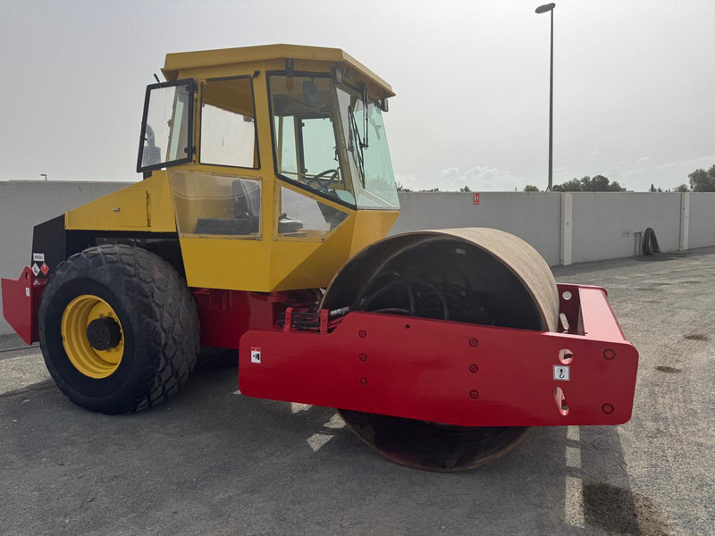 Dynapac CA250D - Rullija: pilt 1 Dynapac CA250D - Rullija: pilt 1