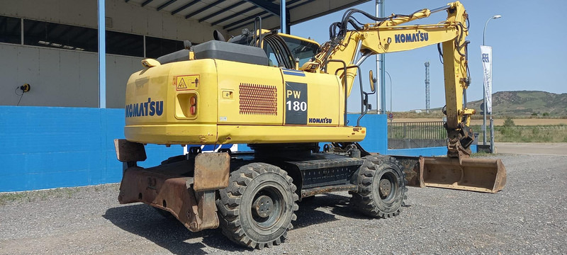 Komatsu PW180-7EO - Ratastel ekskavaator: pilt 2 Komatsu PW180-7EO - Ratastel ekskavaator: pilt 2
