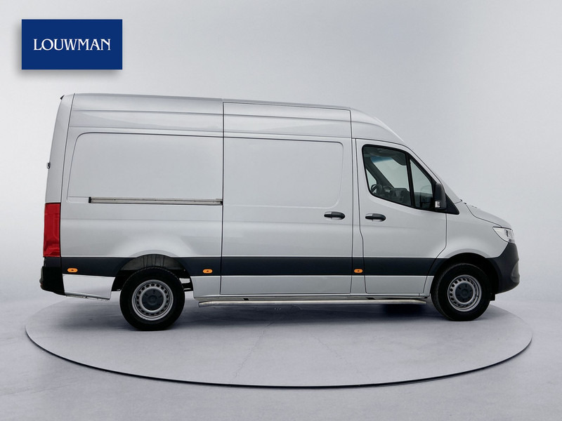 Mercedes-Benz Sprinter 315 1.9 CDI L2H2 Automaat Navigatie Luchtgeveerde stoel Camera Sidebars Cruise control Airco MBUX - Kaubik: pilt 3 Mercedes-Benz Sprinter 315 1.9 CDI L2H2 Automaat Navigatie Luchtgeveerde stoel Camera Sidebars Cruise control Airco MBUX - Kaubik: pilt 3