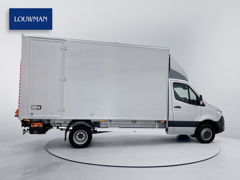 Mercedes-Benz Sprinter 517 1.9 CDI Bakwagen Meubelbak 1000KG Laadklep Apple Carplay/Android Auto Cruise Control - Tarbesõiduk furgoon: pilt 3 Mercedes-Benz Sprinter 517 1.9 CDI Bakwagen Meubelbak 1000KG Laadklep Apple Carplay/Android Auto Cruise Control - Tarbesõiduk furgoon: pilt 3