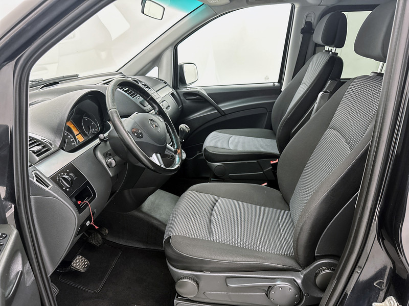 Mercedes-Benz Vito 113 CDI 320 Lang DC Luxe Dubbele cabine Cruise control Airco Trekhaak 5 zitplaatsen - Väike kaubik, Meeskonnaauto: pilt 4 Mercedes-Benz Vito 113 CDI 320 Lang DC Luxe Dubbele cabine Cruise control Airco Trekhaak 5 zitplaatsen - Väike kaubik, Meeskonnaauto: pilt 4