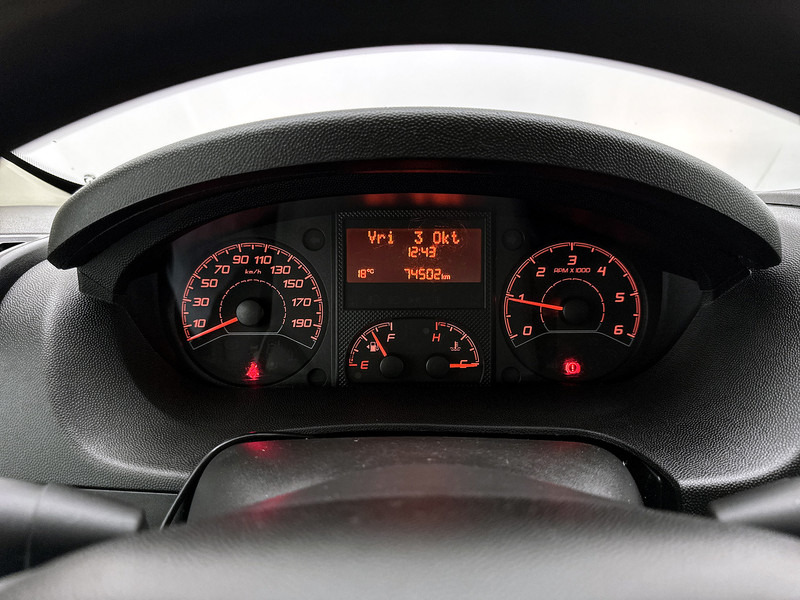 Opel Movano 2.2D 140 L4H3 Edition Trekhaak 3t Imperiaal Cruise Control Airco - Kaubik: pilt 5 Opel Movano 2.2D 140 L4H3 Edition Trekhaak 3t Imperiaal Cruise Control Airco - Kaubik: pilt 5