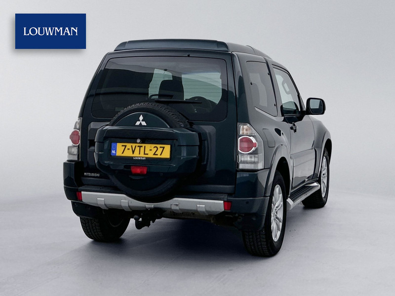 Mitsubishi Pajero 3.2 DI-D Instyle High Roof Van Grijs kenteken Automaat Climate control Trekhaak 3000KG - Tarbesõiduk: pilt 2 Mitsubishi Pajero 3.2 DI-D Instyle High Roof Van Grijs kenteken Automaat Climate control Trekhaak 3000KG - Tarbesõiduk: pilt 2