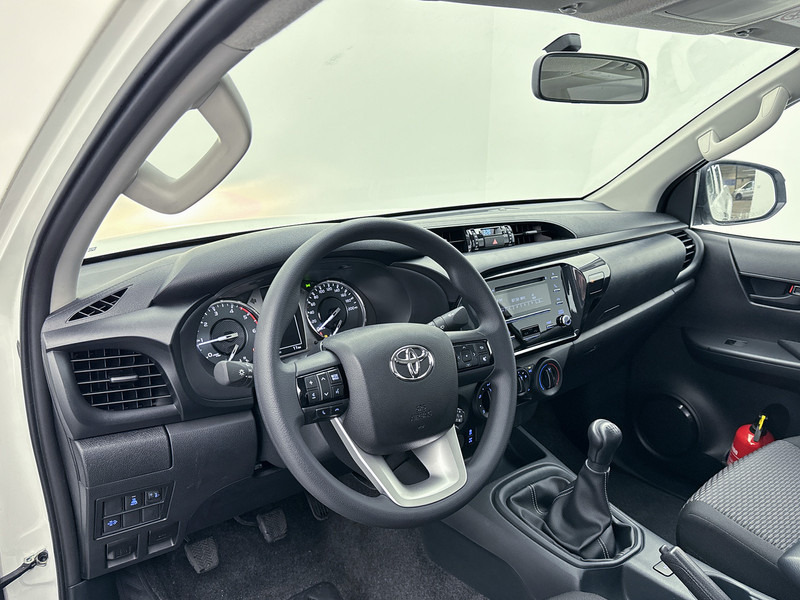 Toyota Hilux 2.4 D-4D Comfort 4x4 Xtra Cab NIEUW 3500KG Trekgewicht Cruise Control Airco - Pikap: pilt 5 Toyota Hilux 2.4 D-4D Comfort 4x4 Xtra Cab NIEUW 3500KG Trekgewicht Cruise Control Airco - Pikap: pilt 5