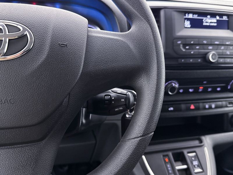 Toyota PROACE Electric Worker Extra Range Cool Long 330 KM Actieradius WLTP Cruise Control Betimmering liising Toyota PROACE Electric Worker Extra Range Cool Long 330 KM Actieradius WLTP Cruise Control Betimmering: pilt 20