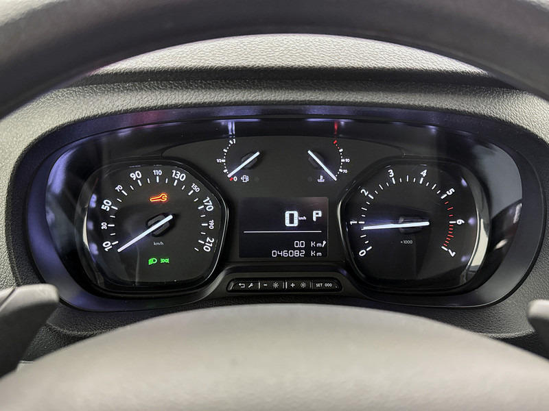 Toyota ProAce Worker 2.0 D-4D 145PK Automaat L2 Trekhaak Cruise Control Euro 6 - Väike kaubik: pilt 5 Toyota ProAce Worker 2.0 D-4D 145PK Automaat L2 Trekhaak Cruise Control Euro 6 - Väike kaubik: pilt 5