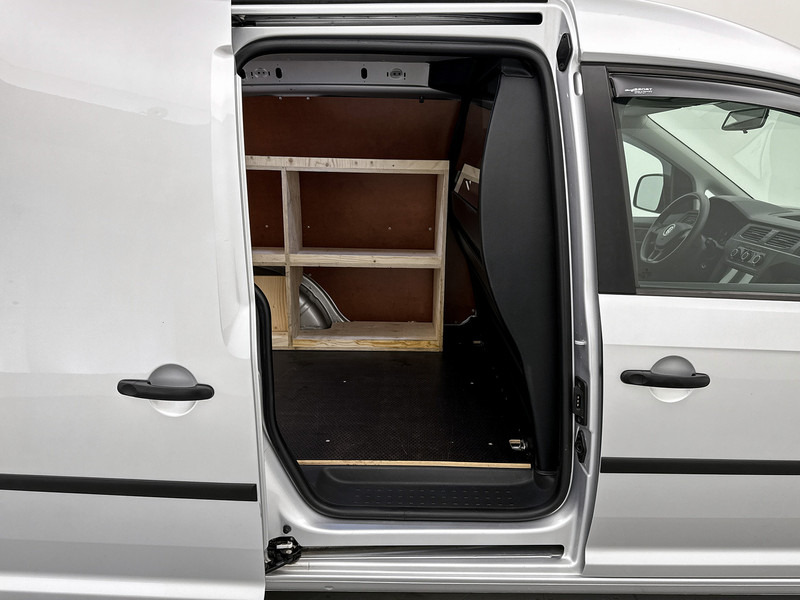 Volkswagen Caddy 2.0 TDI L1H1 BMT Economy Business Trekhaak Navigatie Cruise Control liising Volkswagen Caddy 2.0 TDI L1H1 BMT Economy Business Trekhaak Navigatie Cruise Control: pilt 16