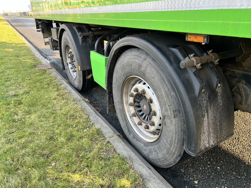 Krone 2- Assige Koeltrailer Carrier vector 1550 / laadklep / stuuras - Külmutiga poolhaagis: pilt 5 Krone 2- Assige Koeltrailer Carrier vector 1550 / laadklep / stuuras - Külmutiga poolhaagis: pilt 5