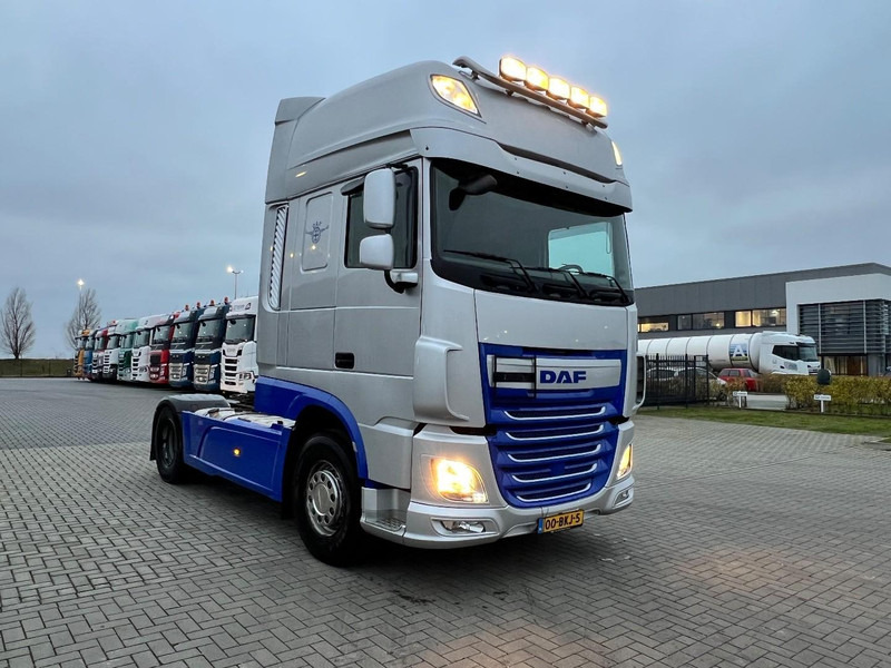 DAF XF 460 4x2 Trekker SSC / Retarder / 2x Fuel Tank / Standclima - Sadulveok: pilt 3 DAF XF 460 4x2 Trekker SSC / Retarder / 2x Fuel Tank / Standclima - Sadulveok: pilt 3