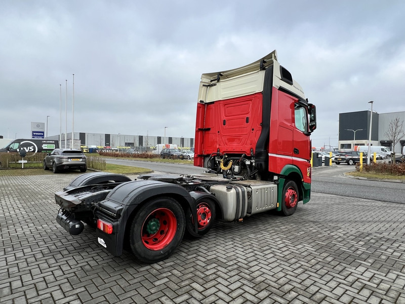 Mercedes-Benz Actros 2445 6x2 2x Tank - Sadulveok: pilt 5 Mercedes-Benz Actros 2445 6x2 2x Tank - Sadulveok: pilt 5
