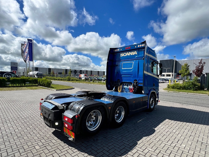 Scania R500 NGS 6x2 Trekker Retarder / Full Air / Special interior - Sadulveok: pilt 5 Scania R500 NGS 6x2 Trekker Retarder / Full Air / Special interior - Sadulveok: pilt 5