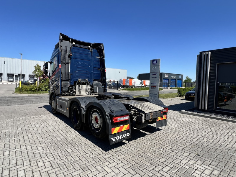 Sadulveok Volvo FH 500 6x2 trekker Globetrotter / Hydraulic/ Full Air: pilt 7