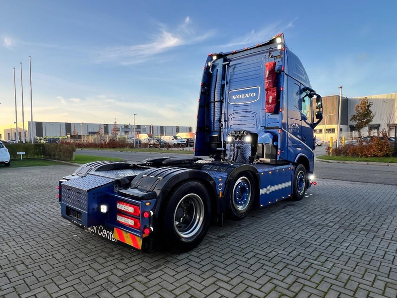 Volvo FH 500 6x2 vla trekker Globetrotter XL / Full Air / Stanclima / ADR EX/II, EX/III, AT, FL - Sadulveok: pilt 5 Volvo FH 500 6x2 vla trekker Globetrotter XL / Full Air / Stanclima / ADR EX/II, EX/III, AT, FL - Sadulveok: pilt 5