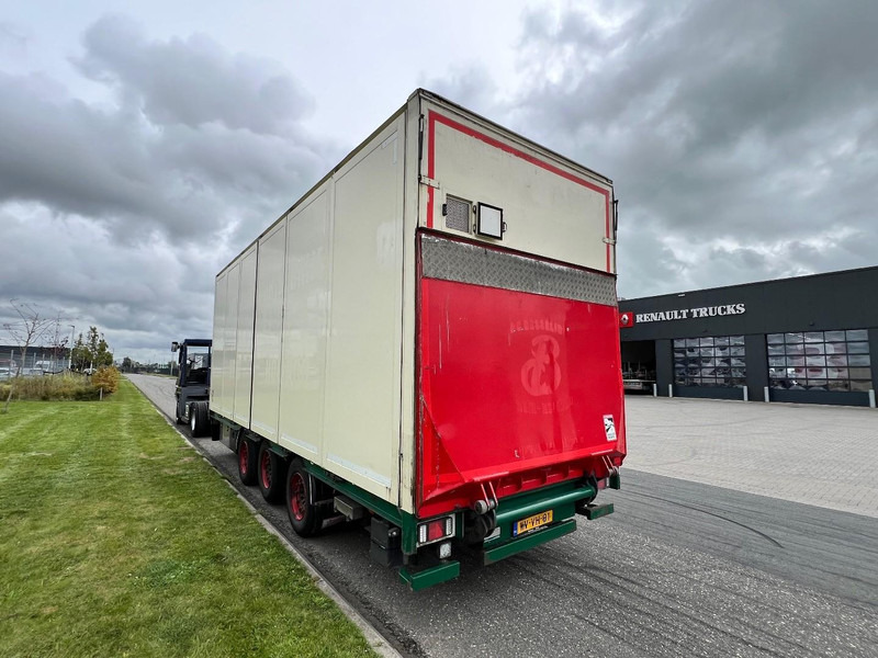 Vogelzang 3 - Assige wipkar Gestuurd / zijdeuren - Furgoonpoolhaagis: pilt 2 Vogelzang 3 - Assige wipkar Gestuurd / zijdeuren - Furgoonpoolhaagis: pilt 2