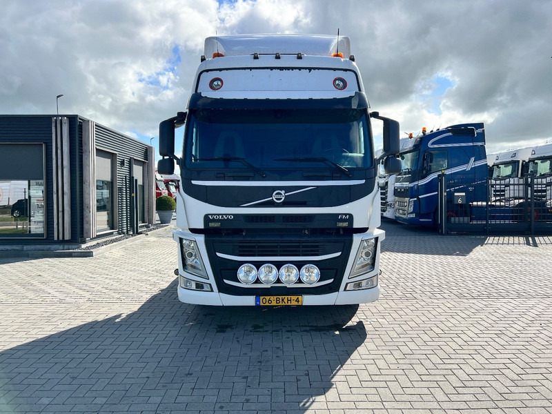 Volvo FM 410 4x2 Chassis Cabine Globetrotter XL - Kabiinišassiiga veoauto: pilt 2 Volvo FM 410 4x2 Chassis Cabine Globetrotter XL - Kabiinišassiiga veoauto: pilt 2