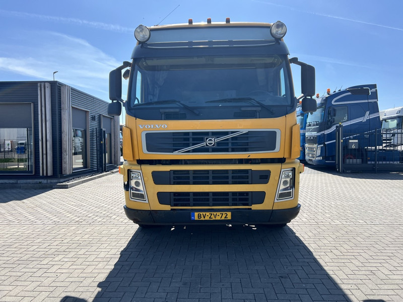 Volvo FM480 6X2 containersysteem Globetrotter / NCH systeem / 10 Tyres - Veoauto - kaablisüsteem: pilt 2 Volvo FM480 6X2 containersysteem Globetrotter / NCH systeem / 10 Tyres - Veoauto - kaablisüsteem: pilt 2