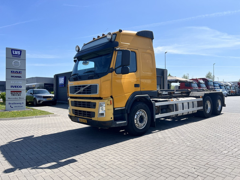 Volvo FM480 6X2 containersysteem Volvo FM480 6x2 / NCH systeem - Veoauto - kaablisüsteem: pilt 1 Volvo FM480 6X2 containersysteem Volvo FM480 6x2 / NCH systeem - Veoauto - kaablisüsteem: pilt 1