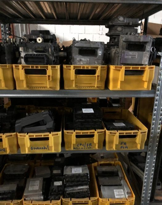 ECU EDC Renault Premium / 02 - Mootori juhtimisseade - Veoauto: pilt 1 ECU EDC Renault Premium / 02 - Mootori juhtimisseade - Veoauto: pilt 1