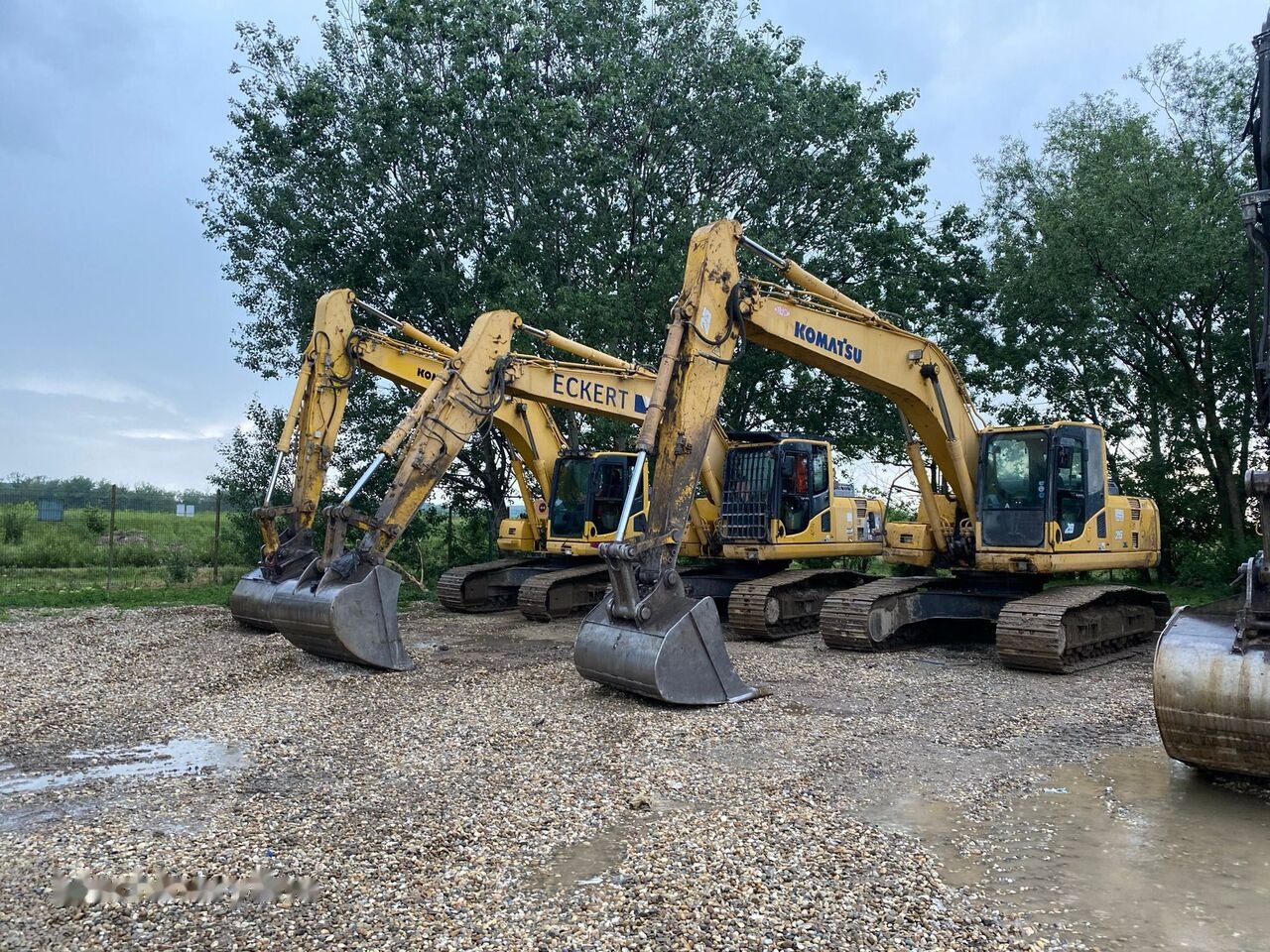 Komatsu PC 210 EXCAVATOR 24 ton FOR RENT - 5 PIECES AVALABILE - Lintekskavaator: pilt 4 Komatsu PC 210 EXCAVATOR 24 ton FOR RENT - 5 PIECES AVALABILE - Lintekskavaator: pilt 4