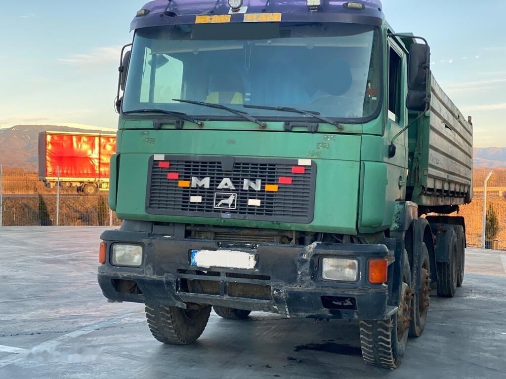 MAN 41-422 - Trakker 8x4 - Diferential 100 TONE - Kallurauto: pilt 3 MAN 41-422 - Trakker 8x4 - Diferential 100 TONE - Kallurauto: pilt 3