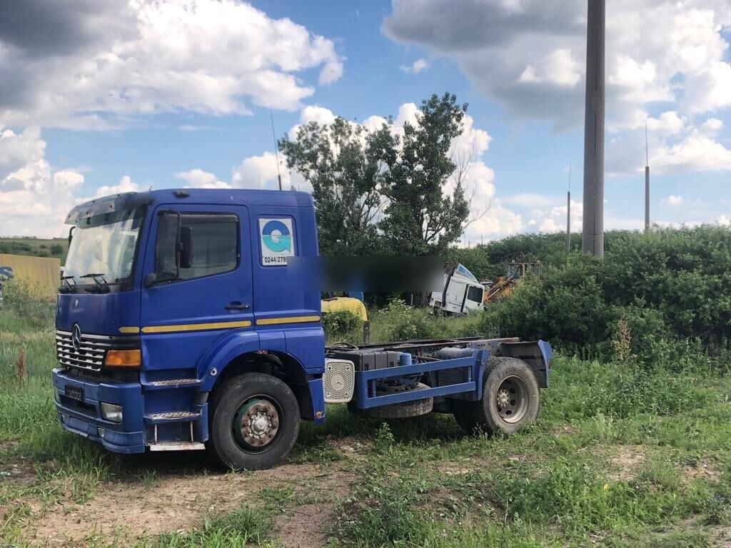 Mercedes-Benz Atego - Kabiinišassiiga veoauto: pilt 1 Mercedes-Benz Atego - Kabiinišassiiga veoauto: pilt 1