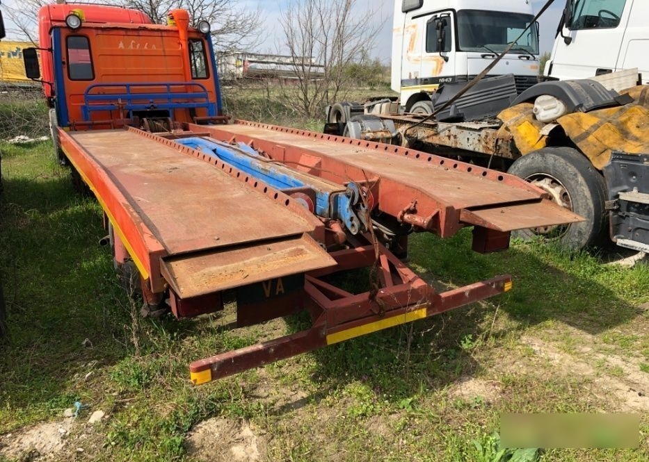 Platforma transport masini cu troliu , rampe extensibile carlig - Puksiirauto: pilt 1 Platforma transport masini cu troliu , rampe extensibile carlig - Puksiirauto: pilt 1