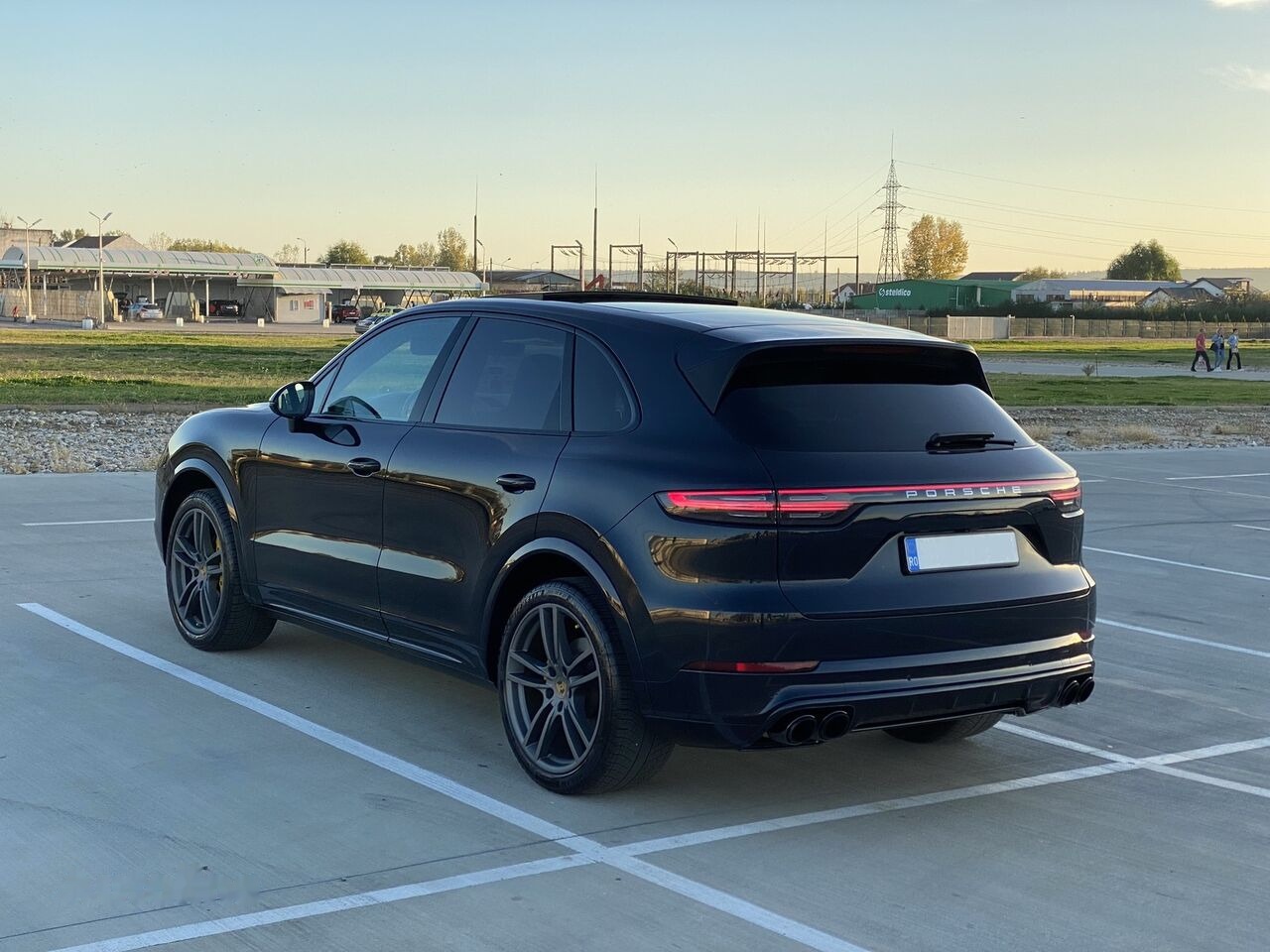 Porsche Cayenne 2018 Facelift Panorama Bose - Auto: pilt 2 Porsche Cayenne 2018 Facelift Panorama Bose - Auto: pilt 2
