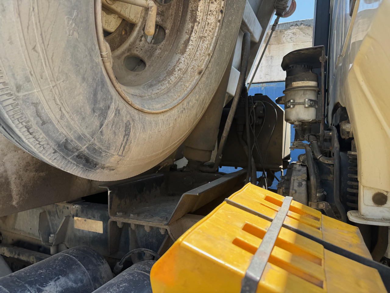 Veoauto IVECO EuroTrakker 410 2009 Euro 4 Cursor 13 Klima : Sasiu GROS , Multi: pilt 7