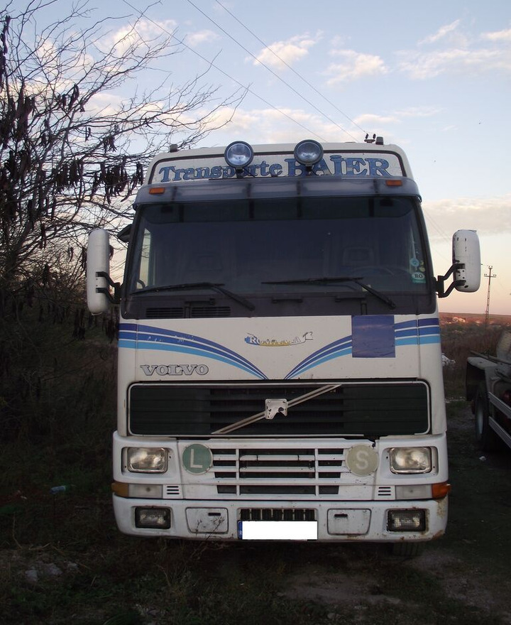 Kabiinišassiiga veoauto Volvo FH 12: pilt 5 Kabiinišassiiga veoauto Volvo FH 12: pilt 5