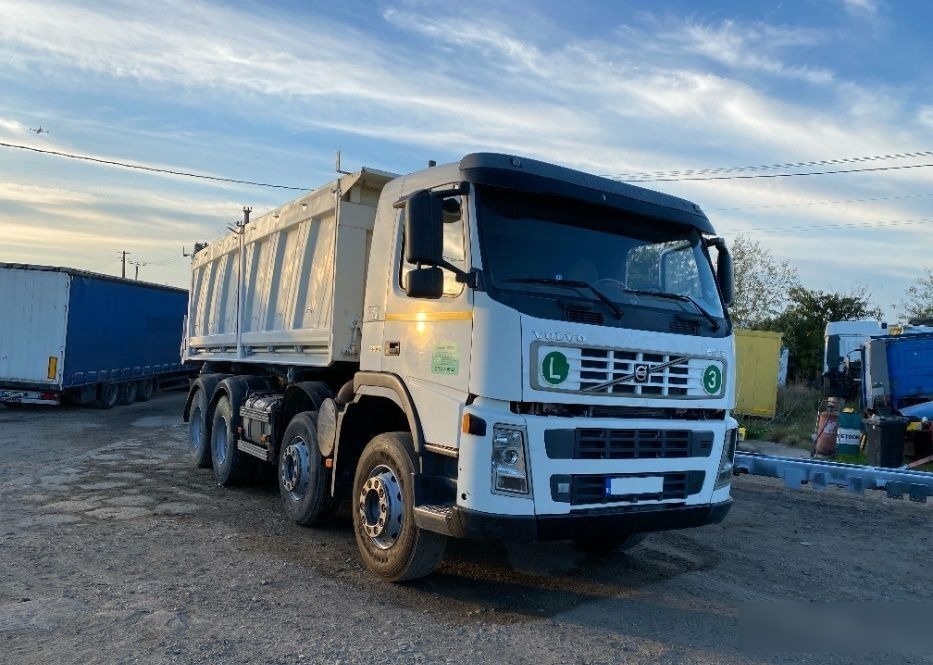 Volvo FM 9 TRAKKER 8x4 - PIESE DIN DEZMEMBRARI - Generaator - Veoauto: pilt 1 Volvo FM 9 TRAKKER 8x4 - PIESE DIN DEZMEMBRARI - Generaator - Veoauto: pilt 1