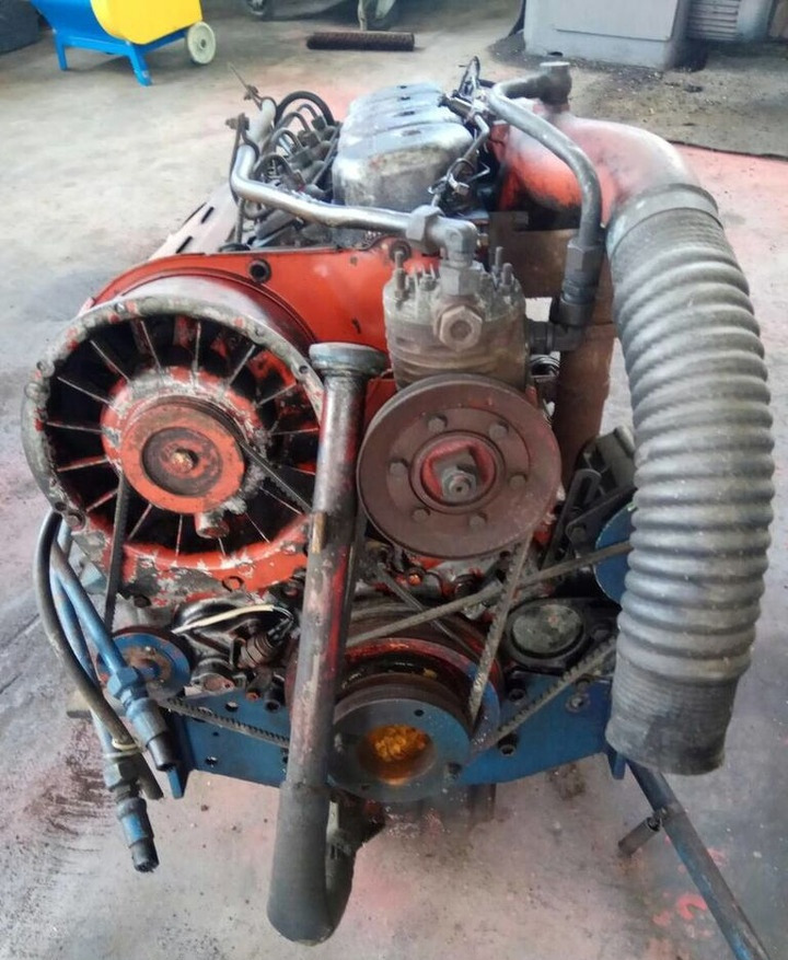 Deutz F4L913 Deutz - Mootor - Veoauto: pilt 1 Deutz F4L913 Deutz - Mootor - Veoauto: pilt 1