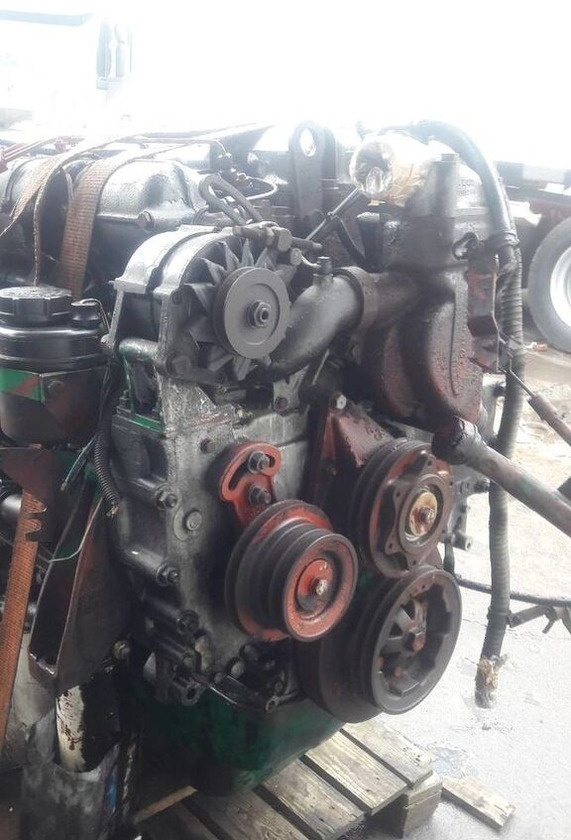 IVECO 8210.42L IVECO Magirus 420 - Mootor - Veoauto: pilt 4 IVECO 8210.42L IVECO Magirus 420 - Mootor - Veoauto: pilt 4