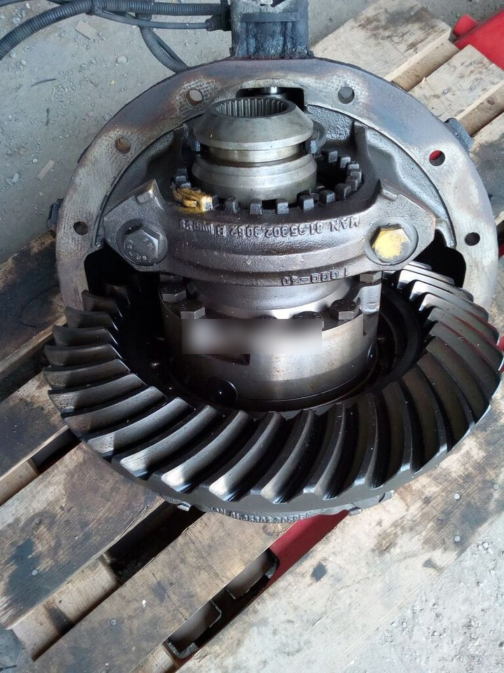 MAN F2000 37.10 MAN F2000 - Jõuülekanne - Veoauto: pilt 1 MAN F2000 37.10 MAN F2000 - Jõuülekanne - Veoauto: pilt 1