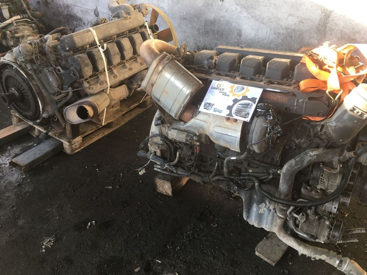 OM457LA Mercedes-Benz Axor truck - Mootor - Veoauto: pilt 2 OM457LA Mercedes-Benz Axor truck - Mootor - Veoauto: pilt 2