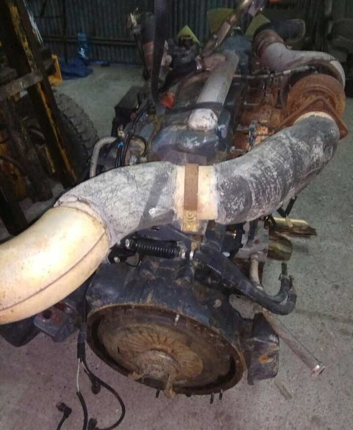 Renault MACK 430 Midr Renault Magnum - Mootor - Veoauto: pilt 4 Renault MACK 430 Midr Renault Magnum - Mootor - Veoauto: pilt 4