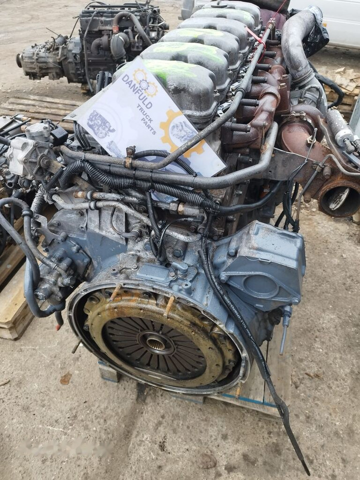 Scania 420 PDE E3 DC1201   Scania 124 - Mootor - Veoauto: pilt 3 Scania 420 PDE E3 DC1201   Scania 124 - Mootor - Veoauto: pilt 3