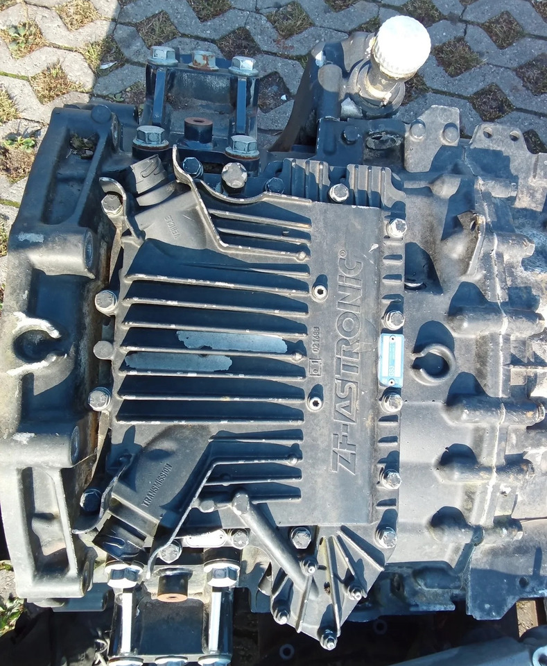 ZF TC-TRONIC 12 TC 2740 TO MAN truck - Käigukast - Veoauto: pilt 4 ZF TC-TRONIC 12 TC 2740 TO MAN truck - Käigukast - Veoauto: pilt 4