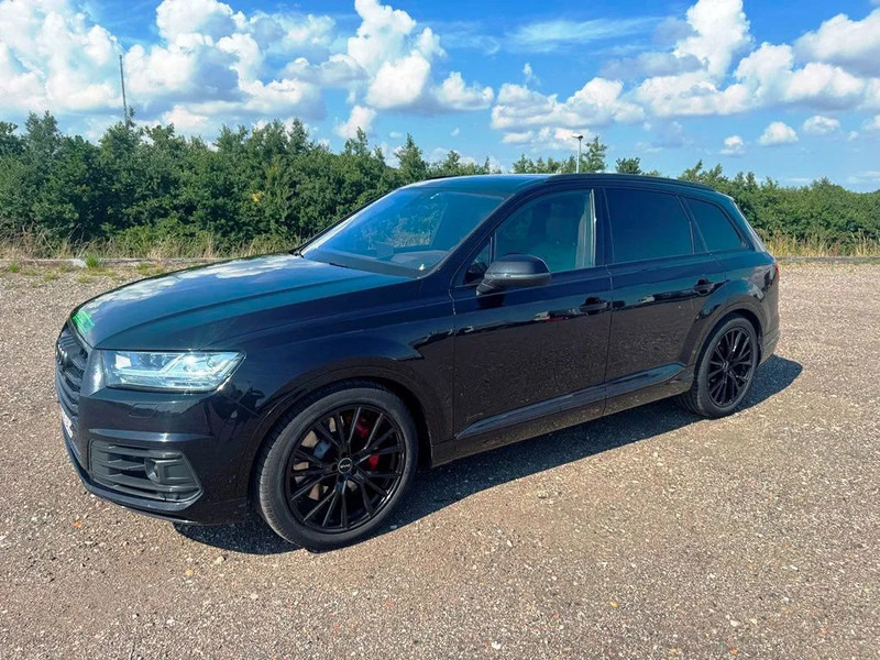 Audi SQ7 Black Edition. panoramo sun roof. . oil heater. head up display. 21" alu weels. night vision. B&O sound system. - Maastur: pilt 2 Audi SQ7 Black Edition. panoramo sun roof. . oil heater. head up display. 21" alu weels. night vision. B&O sound system. - Maastur: pilt 2