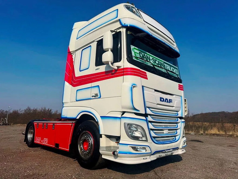 DAF XF 450 DAF XF 450 Special Interior. 706000 km. Euro 6 - Sadulveok: pilt 2 DAF XF 450 DAF XF 450 Special Interior. 706000 km. Euro 6 - Sadulveok: pilt 2