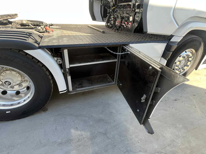 Scania 560S Super NGS SUPER .Air / Air suspension. hydr. system. - Sadulveok: pilt 5 Scania 560S Super NGS SUPER .Air / Air suspension. hydr. system. - Sadulveok: pilt 5