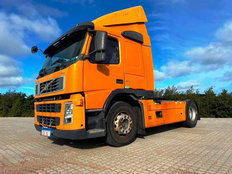Volvo FM 340 tractor unit. - Sadulveok: pilt 1 Volvo FM 340 tractor unit. - Sadulveok: pilt 1