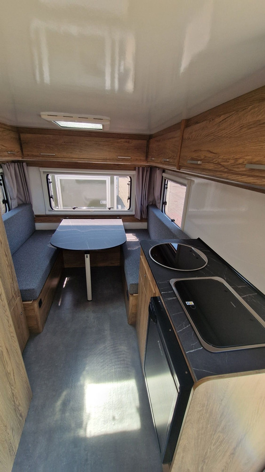 N-LAZUR Niewiadów Nowa Przyczepa Kempingowa dla 4 osób z Łazienką - Haagissuvila: pilt 1 N-LAZUR Niewiadów Nowa Przyczepa Kempingowa dla 4 osób z Łazienką - Haagissuvila: pilt 1