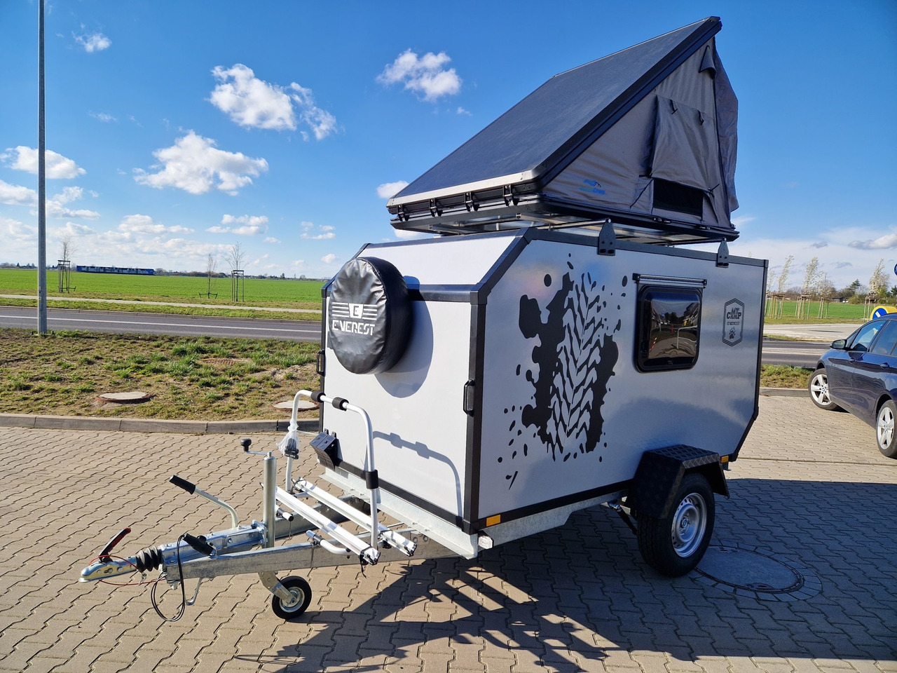 NOWA Przyczepa Wyprawowa Turystyczna Off-ROAD Everest MT-CAMP 2025 - Haagissuvila: pilt 1 NOWA Przyczepa Wyprawowa Turystyczna Off-ROAD Everest MT-CAMP 2025 - Haagissuvila: pilt 1